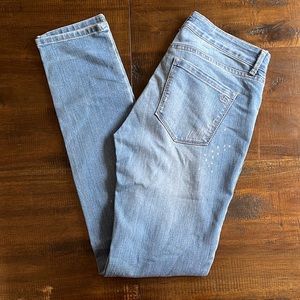 Jessica Simpson, cherish skinny. Women’s size 30.